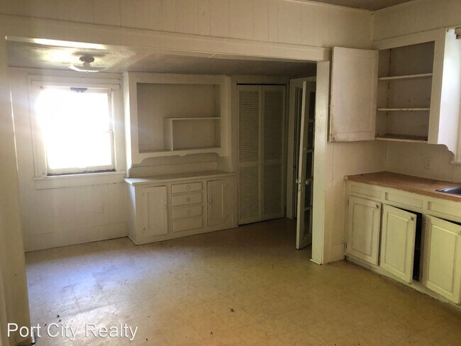 Foto del edificio - 1 br, 1 bath House - 1431 Parker St