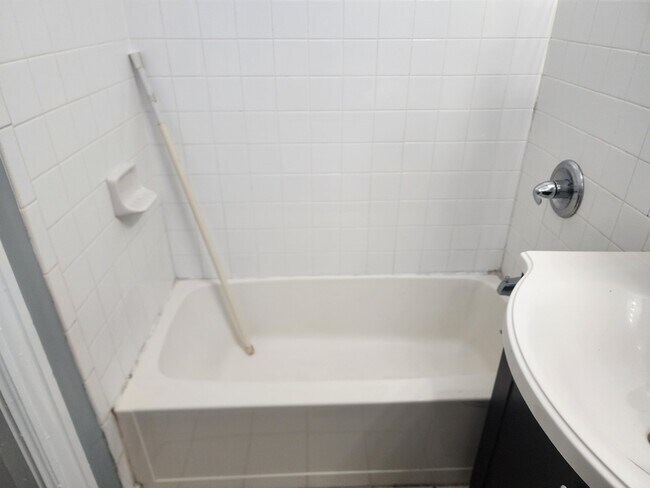 Foto del edificio - 210 Main St