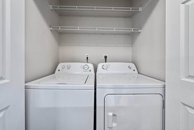 Foto del edificio - 6559 Chasewood Dr