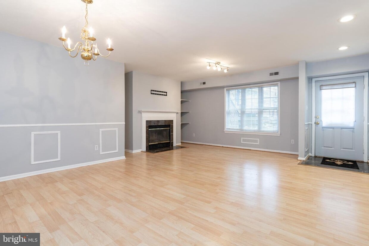 4145 Weeping Willow Ct, Chantilly, VA 20151 House Rental in Chantilly