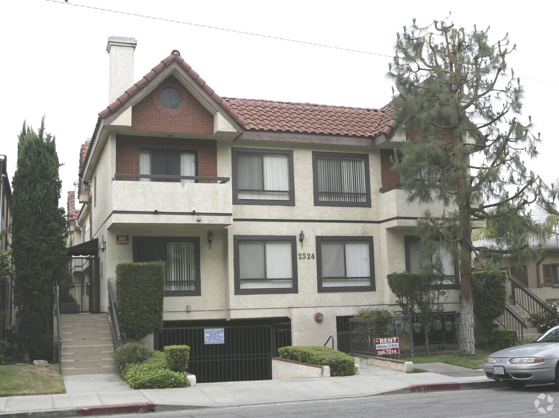 Foto principal - 2324 N Ontario St