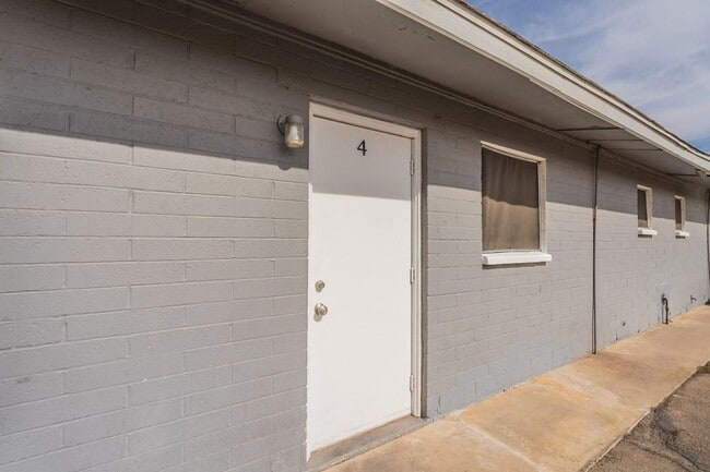 Interior Photo - Devonshire Apartments