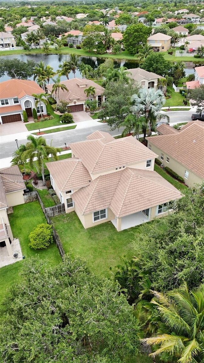 Foto del edificio - 4304 Diamond Row