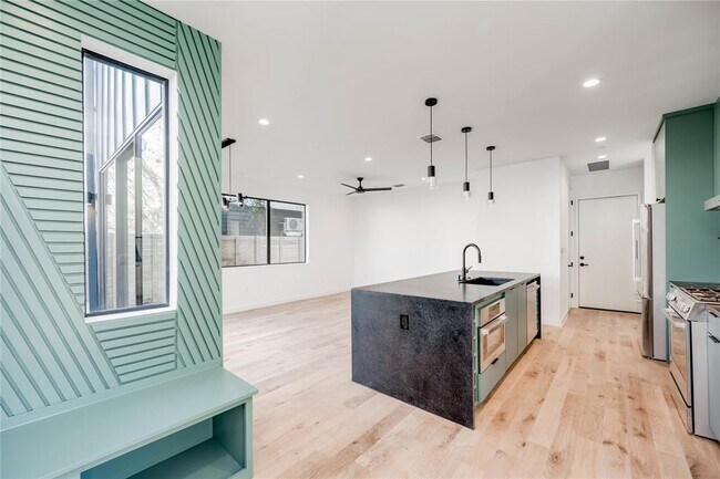 Foto del edificio - 1103 Cherico St