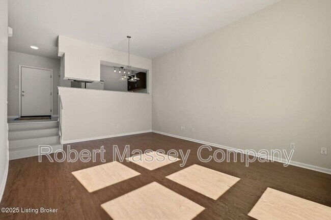 Foto del edificio - 2745 Grinstead Dr