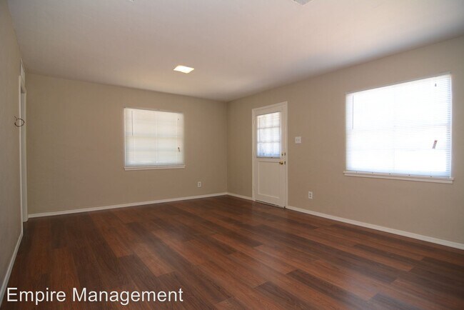 Foto del edificio - 2 br, 1 bath House - 3958 E. Justin Ln.