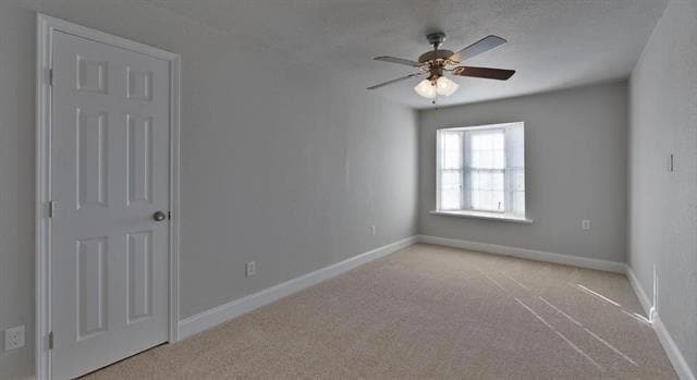 Foto del edificio - 1442 Bonnie View Rd