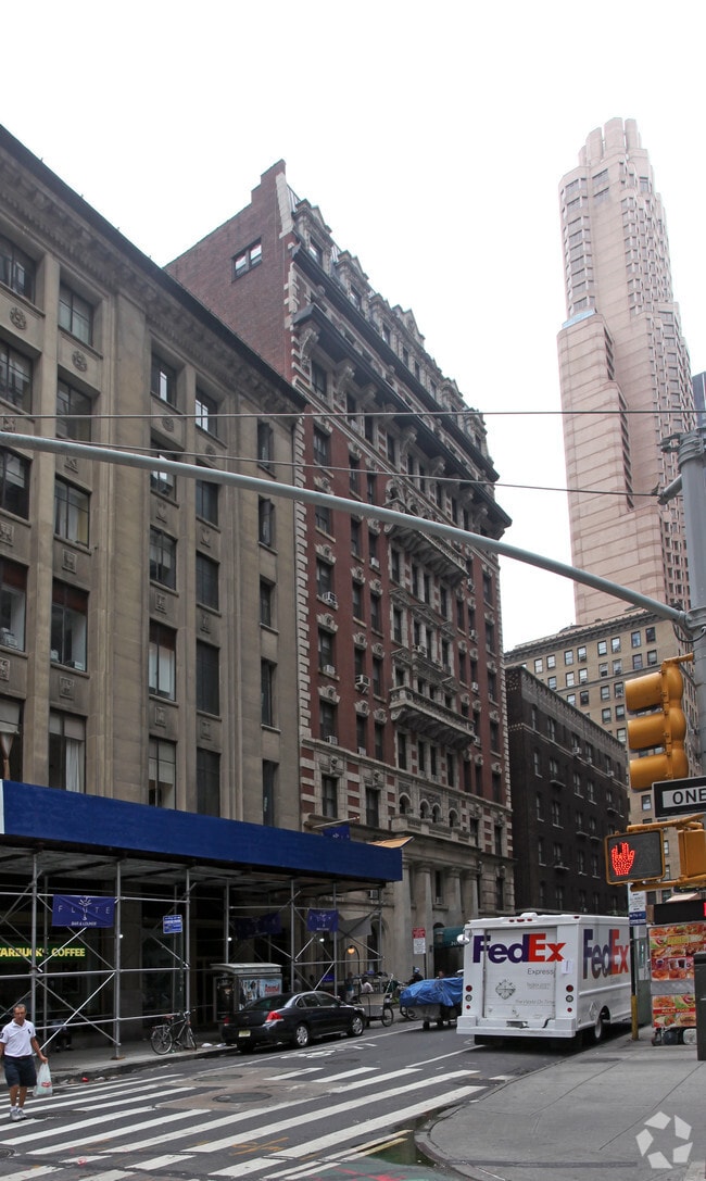Building Photo - The Albemarle