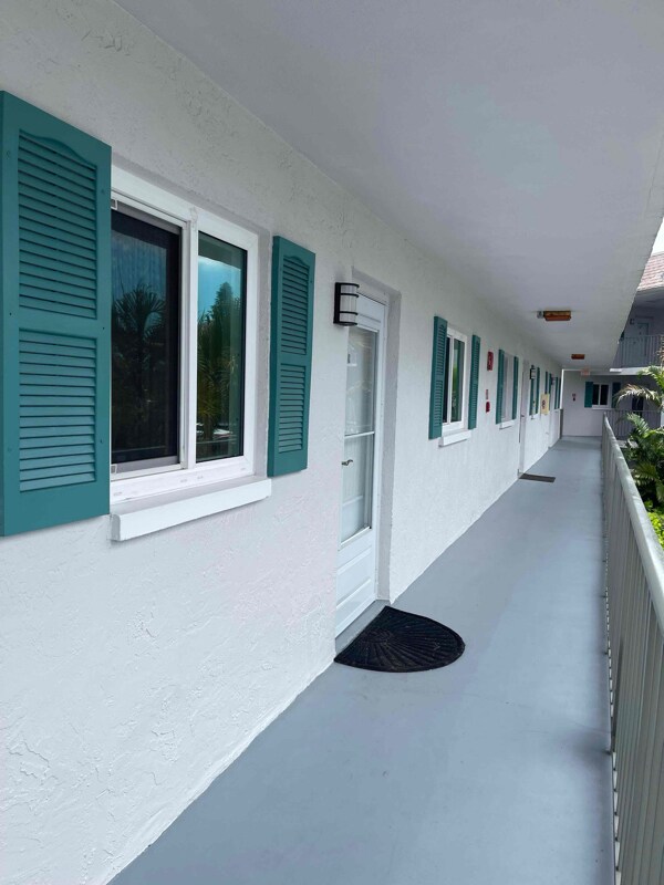 Foto del edificio - 5651 Rattlesnake Hammock Rd