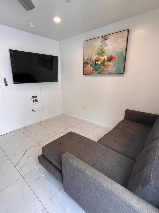 Foto del edificio - Winter Garden LLC