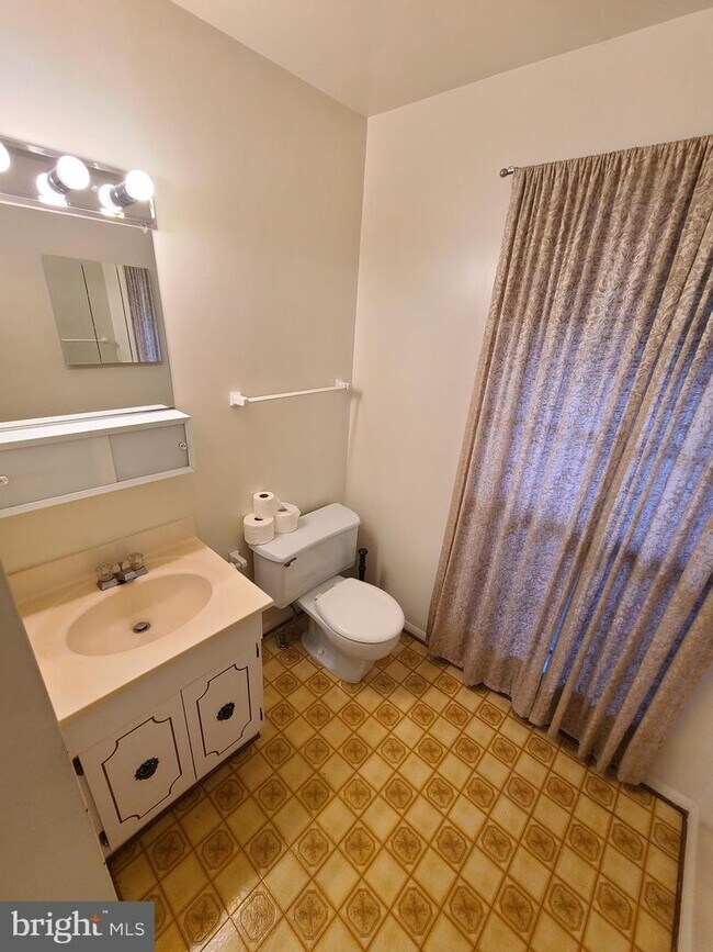 Building Photo - 18552 Cape Jasmine Way