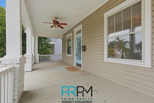 Foto del edificio - 180 Connecticut Ave