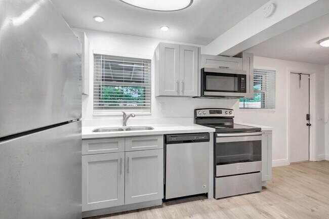 Foto del edificio - 222 SW 14th Ave