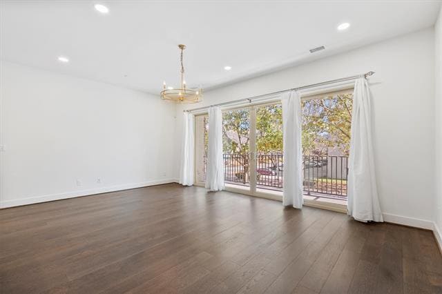 Foto del edificio - 15875 Spectrum Dr