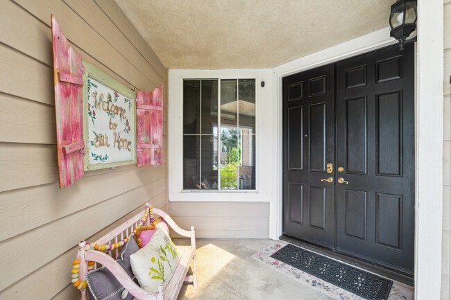 Foto del edificio - 14280 Yellowstone Ln