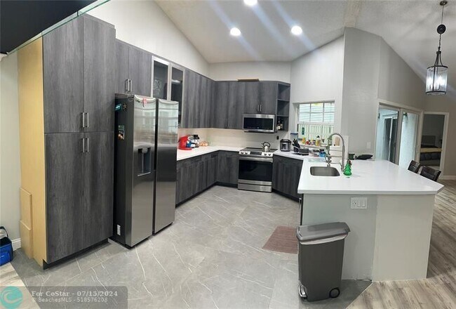 Foto del edificio - 6536 Windsor Dr