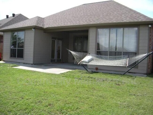 Building Photo - 2969 Northbank Dr