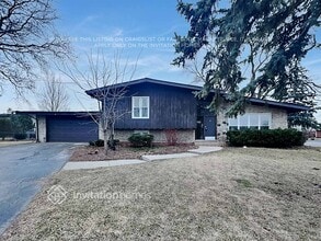 Building Photo - 6031 W 129th St