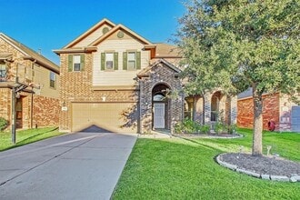 Building Photo - 11022 Avery Oaks Ln