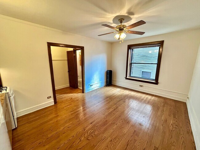 Foto del interior - 2256 N. Cleveland
