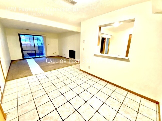 Foto del edificio - Free First Month Rent Special!