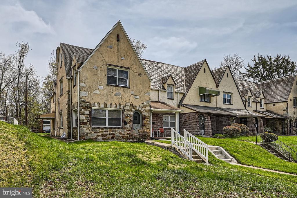 Primary Photo - 3435 Wabash Ave