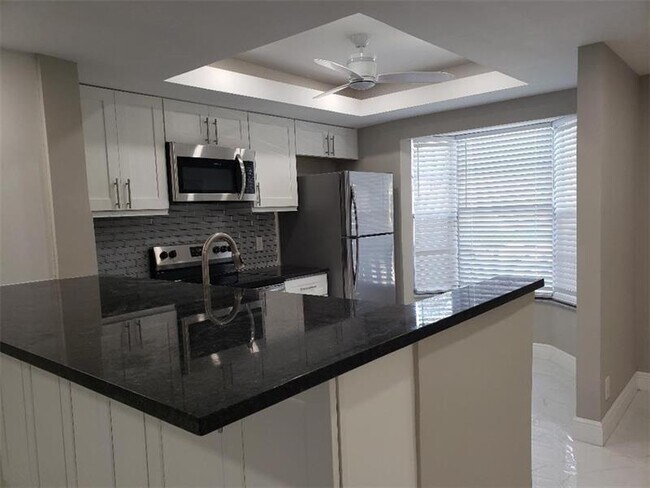Foto del edificio - 93 SW 3rd St