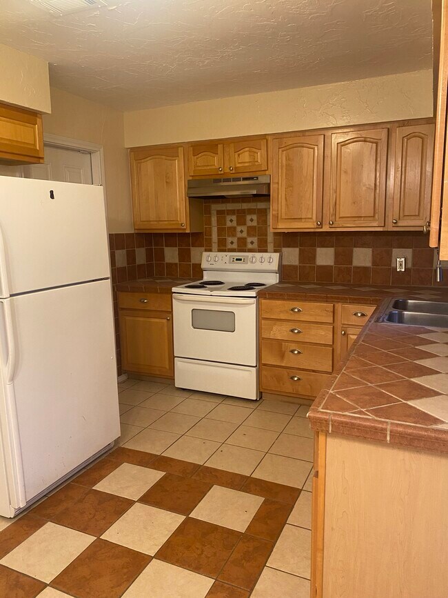 Foto del edificio - 706 SW 52nd St