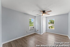 Foto del edificio - 2503 W Houston St