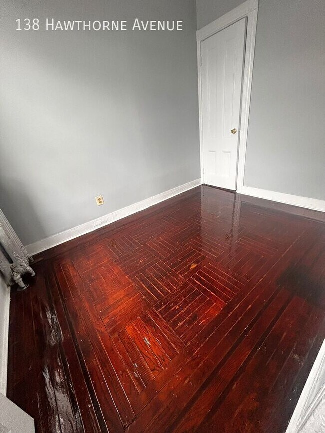 Photo - 138 Hawthorne Ave Apartment