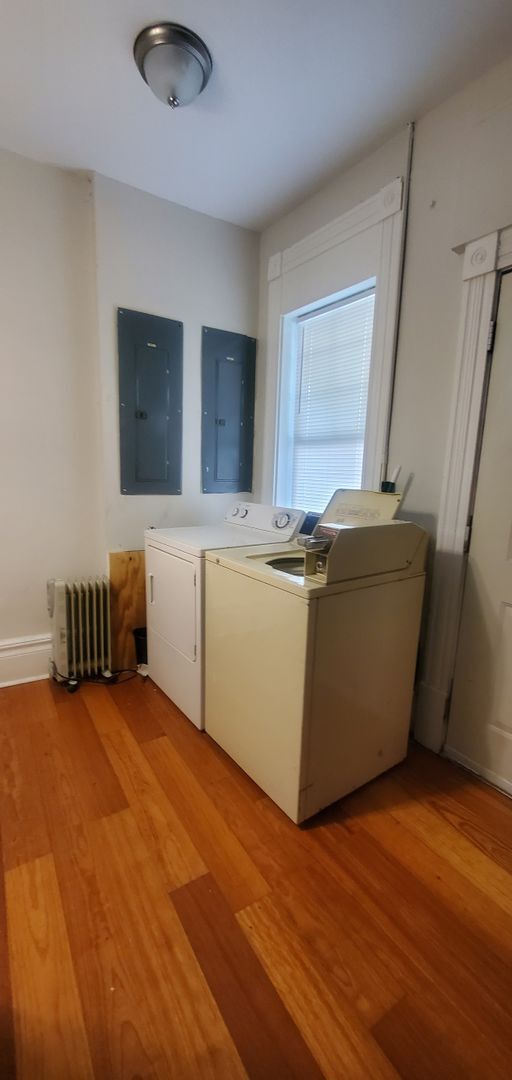 Photo - 663 Headley Ave Apartment