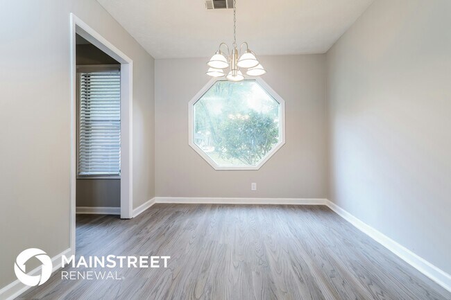 Foto del edificio - 1828 Donna Ct