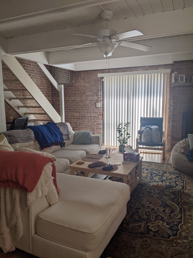 Foto del edificio - 934 W Wolfram St