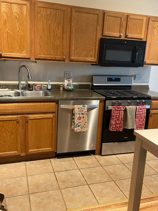 Foto del edificio - 1000 E 53rd St