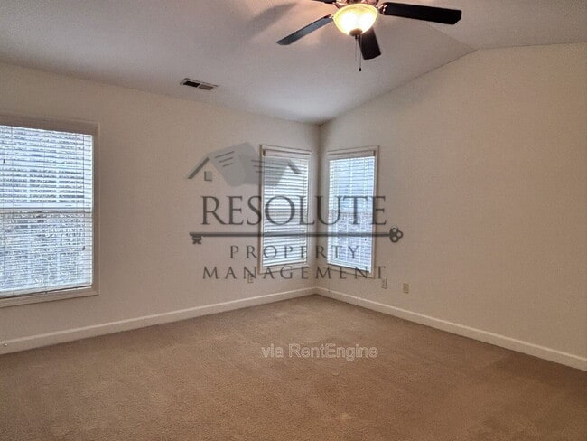 Building Photo - 6110 San Marcos Way