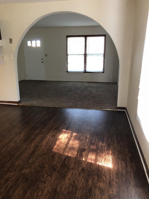 Foto del edificio - 3706 Endeavor Way