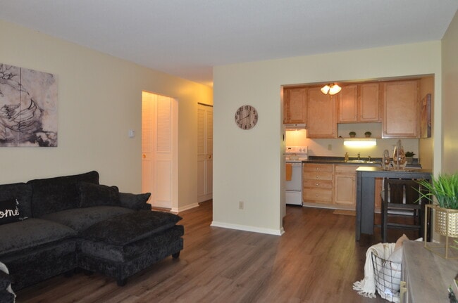 Building Photo - Centennial Commons