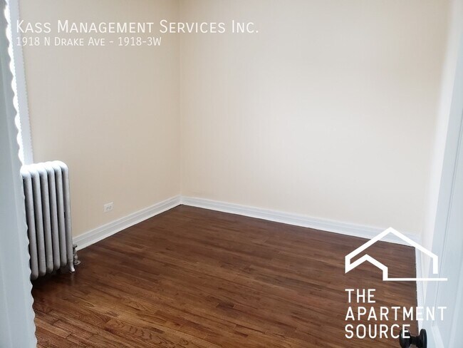 Foto del edificio - 1918 N Drake Ave