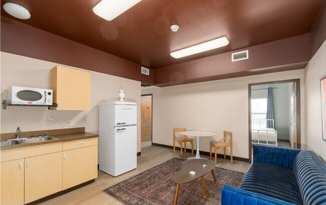 Foto del edificio - Brewster Apartments