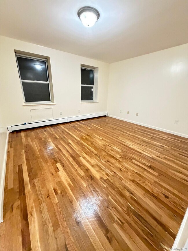 Foto del edificio - 747 Essex St
