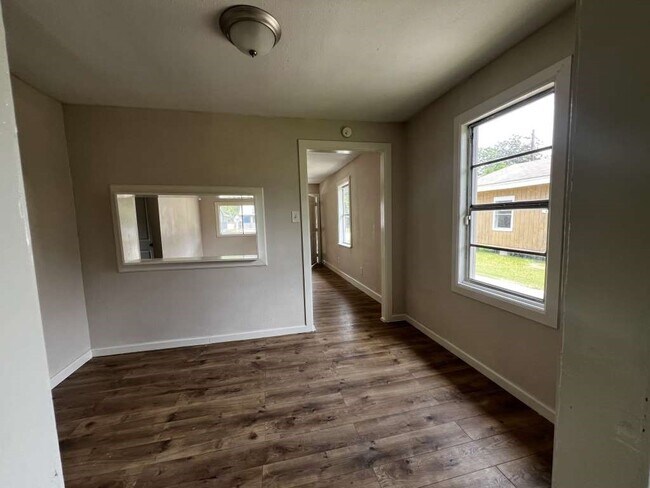 Foto del edificio - 8606 Prairie View Dr