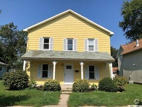 Building Photo - 330 Liberty St