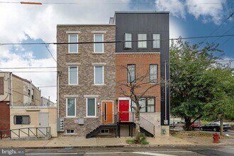 Building Photo - 202 W Susquehanna Ave
