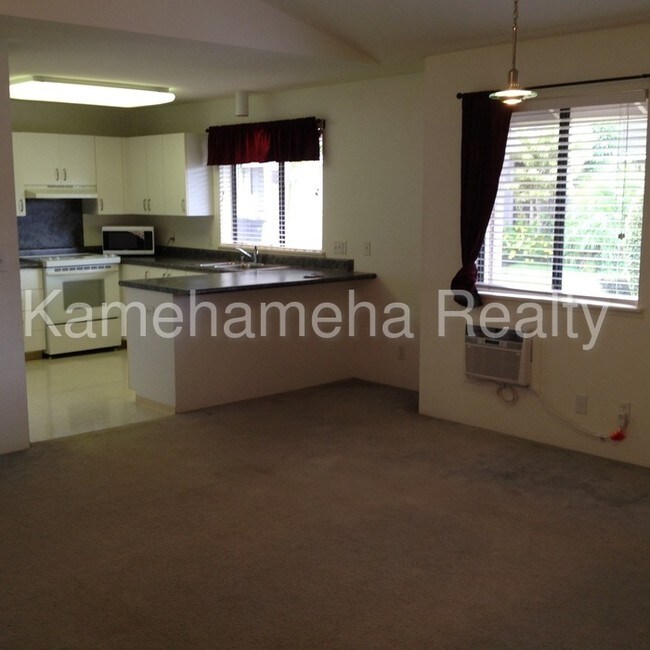 Foto del edificio - Royal Kunia - 3 bedroom 2 bath 2 car garage