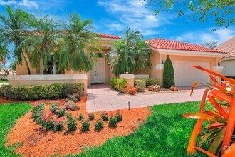 Building Photo - 2651 Oakmont Dr