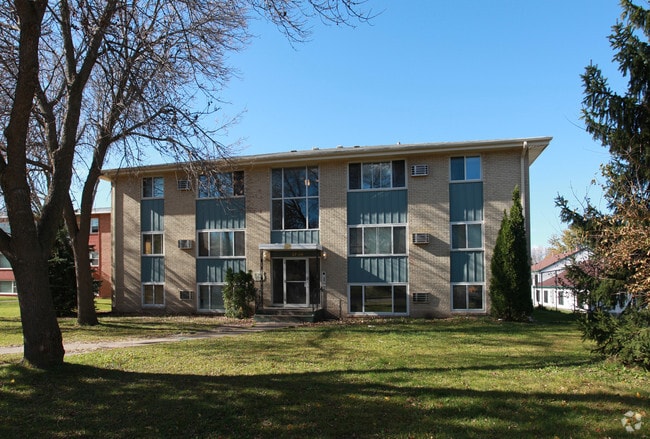 Building Photo - 5734 Sander Dr