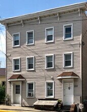 Building Photo - 298 E Main St