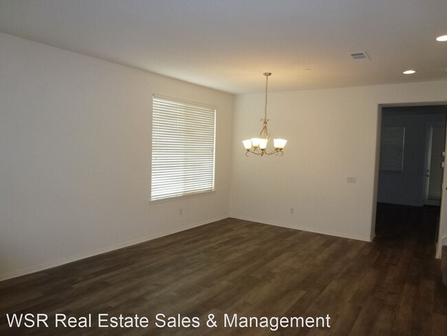 Building Photo - 4 br, 2.5 bath House - 1595 Oro Blanco Ave