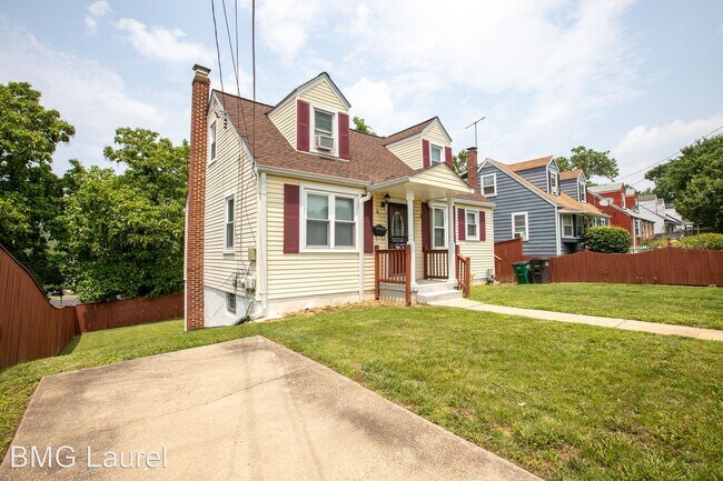 Building Photo - 5 br, 2 bath House - 7100 Fresno St.
