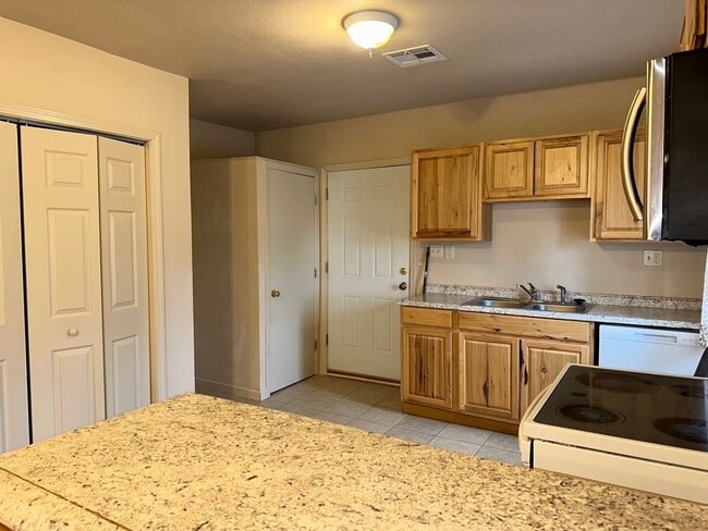 Foto del edificio - 1501 N Jackson St